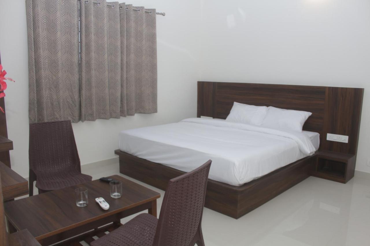 Villa Grand Misty Heaven Madikeri Zimmer foto